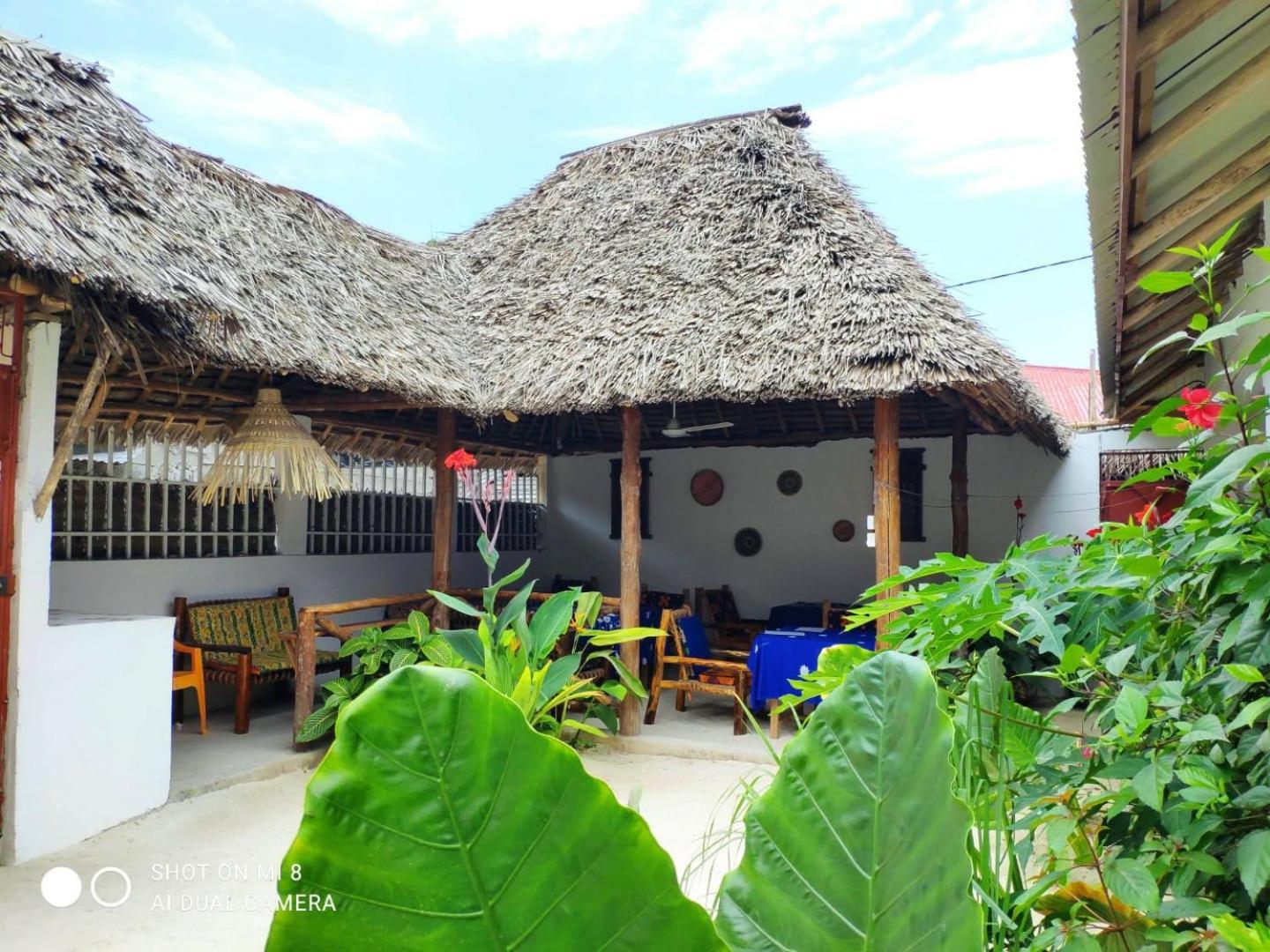 Aurora Beach Hotel Nungwi Eksteriør bilde