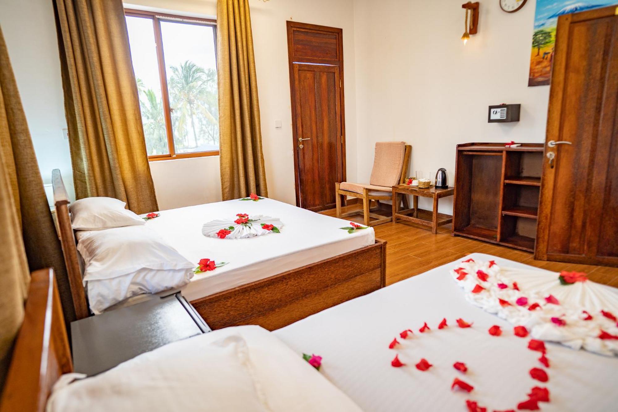 Aurora Beach Hotel Nungwi Eksteriør bilde