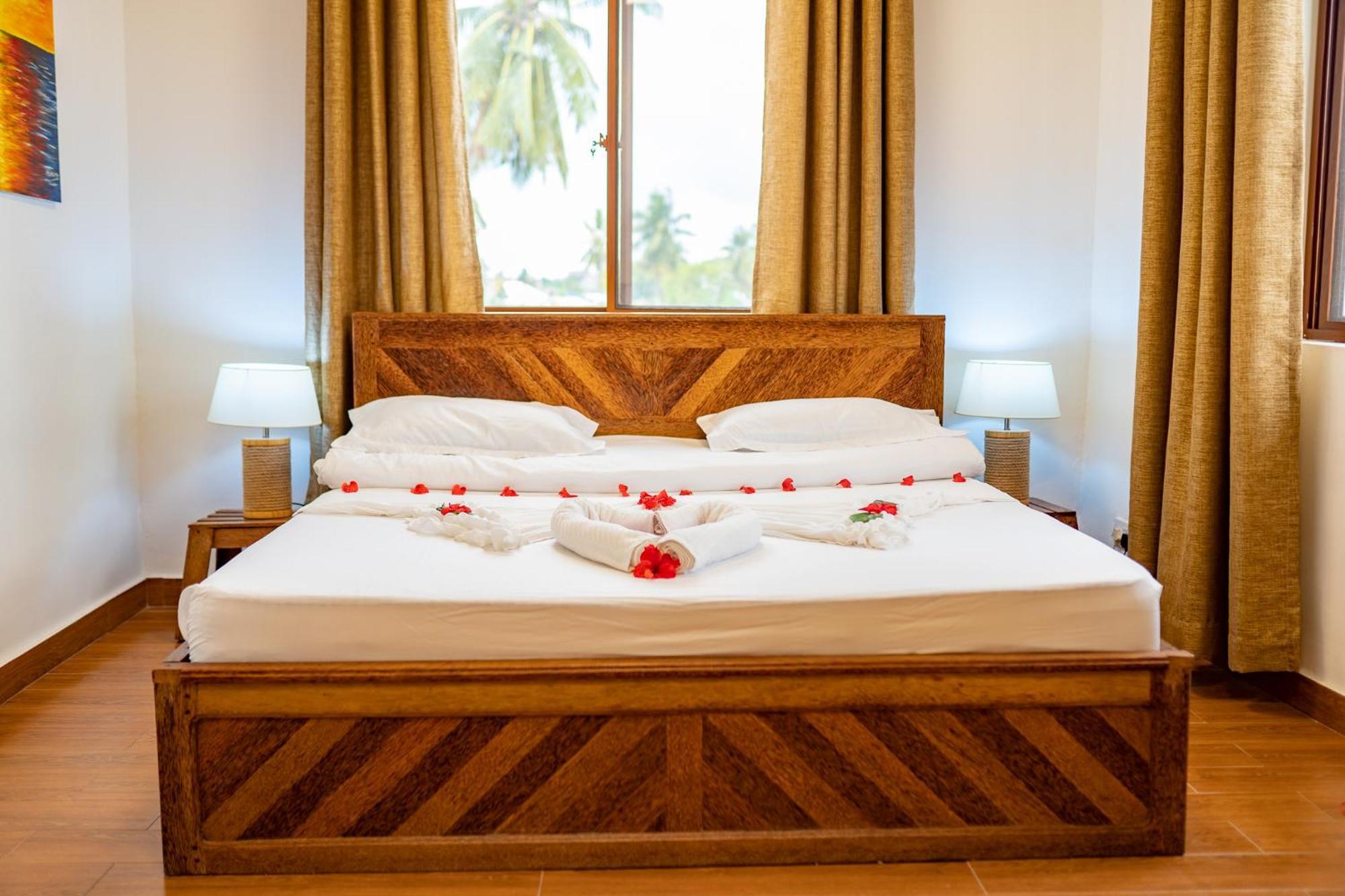 Aurora Beach Hotel Nungwi Eksteriør bilde